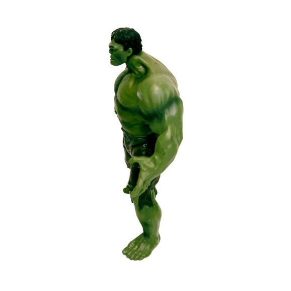 Hasbro Marvel Incredible Hulk Green 8" Action Figure 2011 - Picture 2 of 4